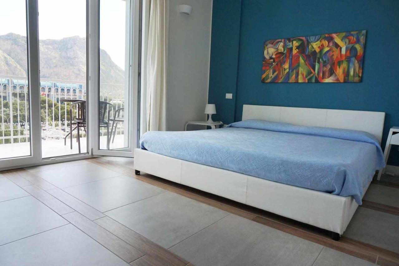 Favorita Suites Palermo Exteriör bild