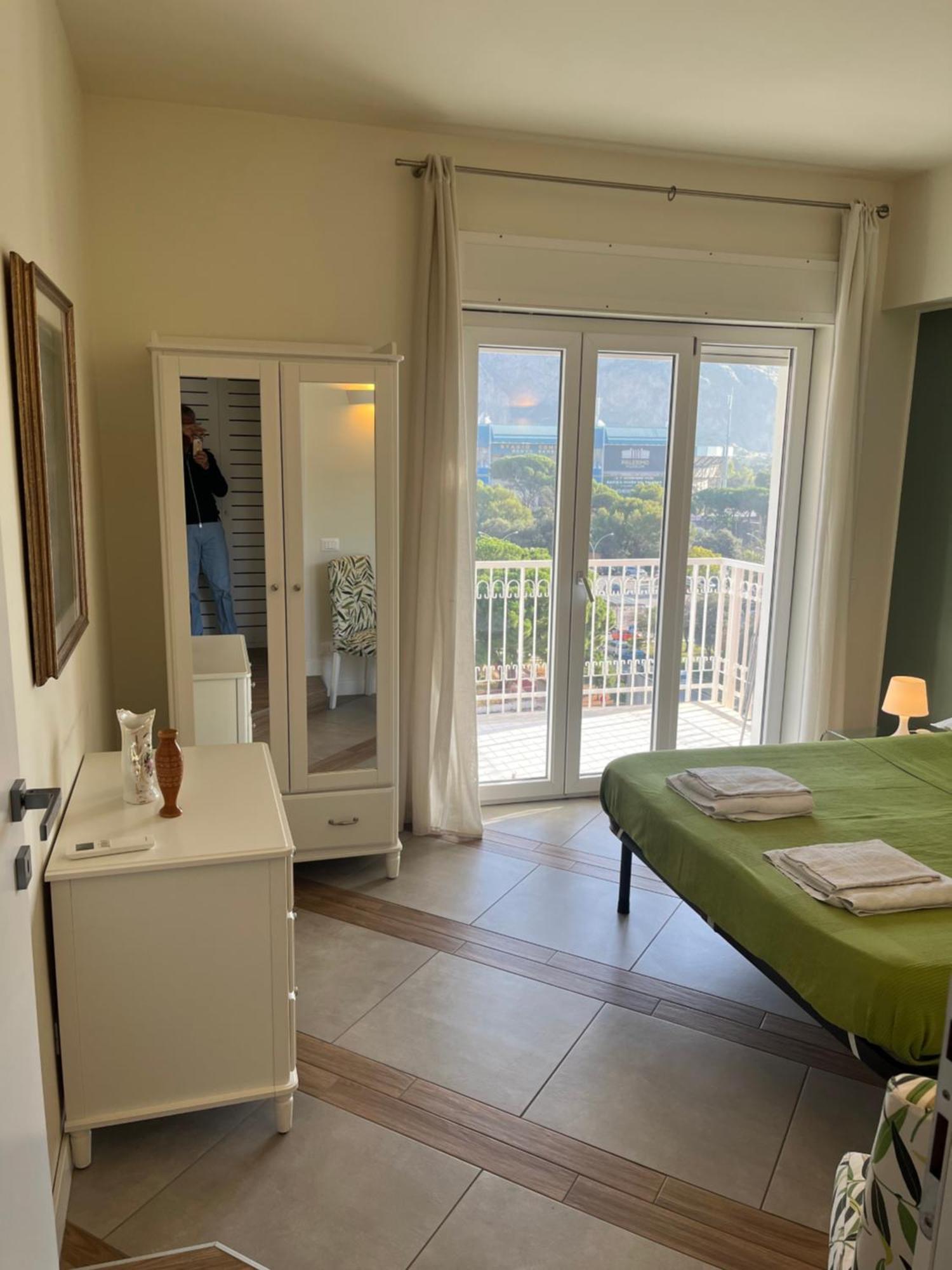 Favorita Suites Palermo Exteriör bild