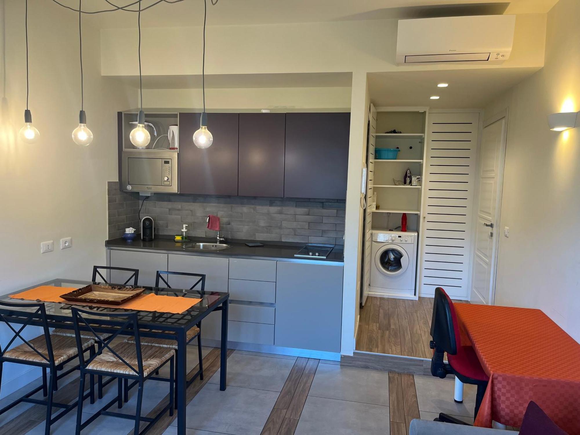 Favorita Suites Palermo Exteriör bild